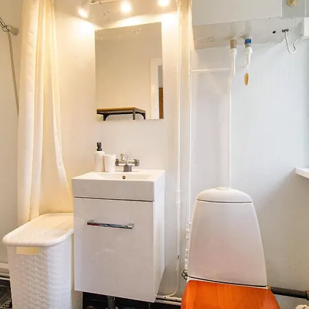 4 Person In Graested-by Traum * Græsted