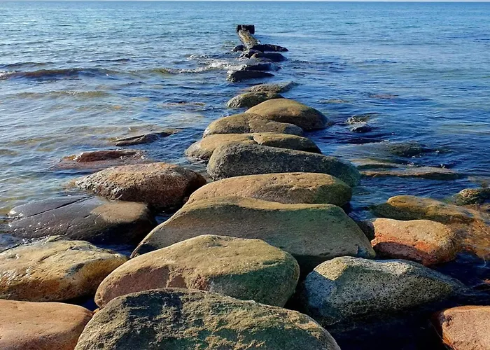 4 Person In Graested-by Traum *